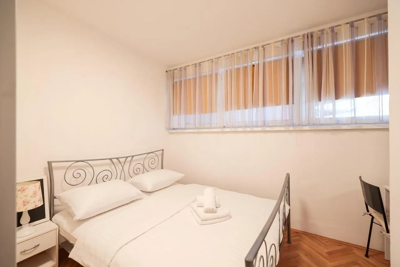 Two Bedroom Apartment Petra - Ae1600 Zadar Chorvatsko